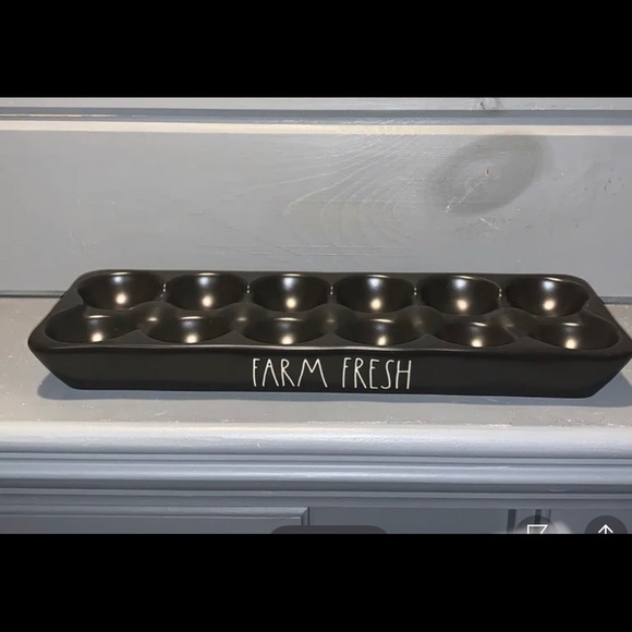 COPY - Rae Dunn Farm Fresh Egg Holder 🥚 🥚 - Picture 3 of 3